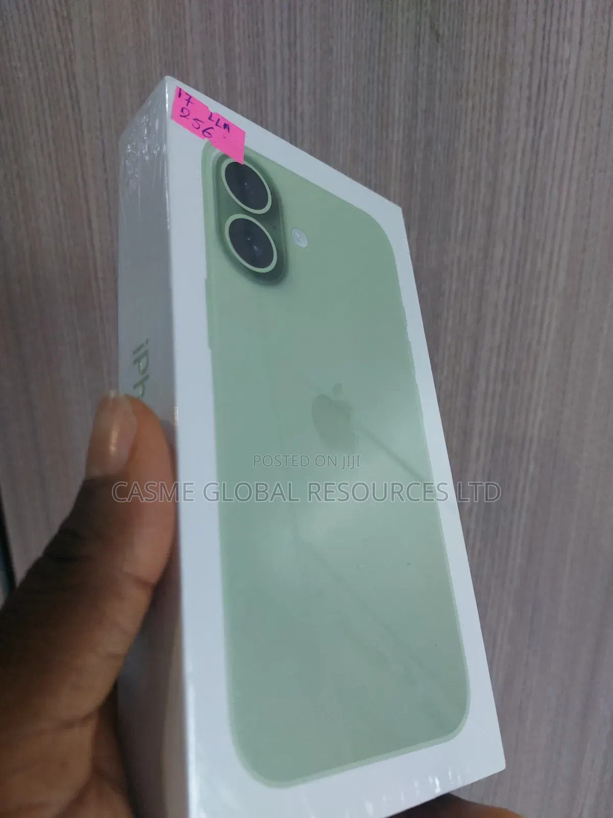 New Apple iPhone 17 256 GB Green