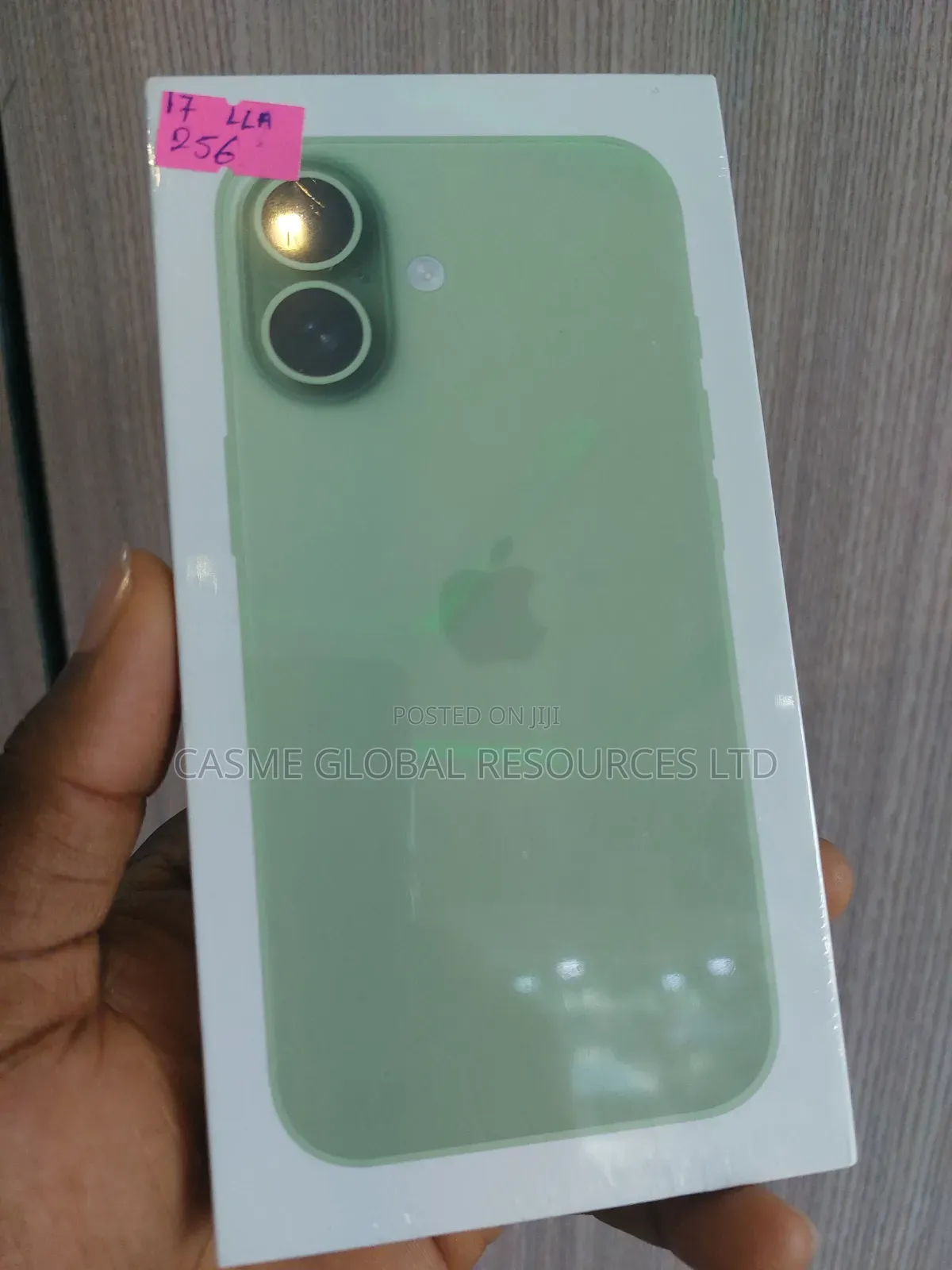 New Apple iPhone 17 256 GB Green