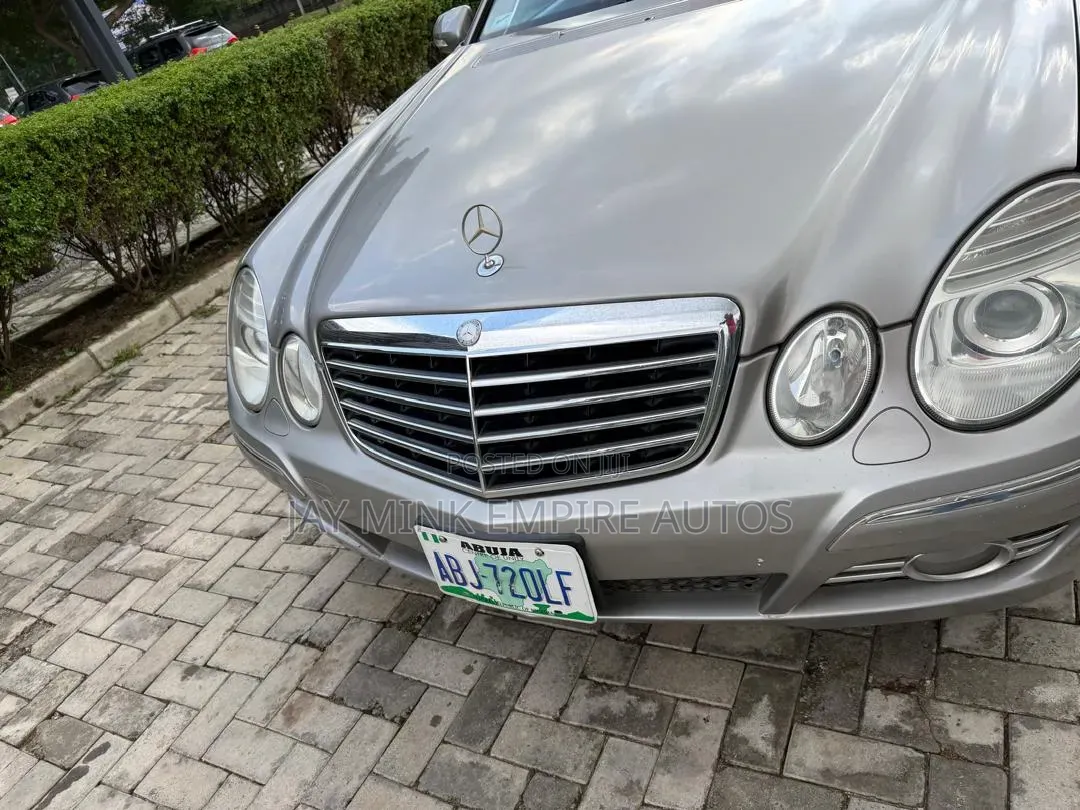 Mercedes-Benz C350 2008 Gold
