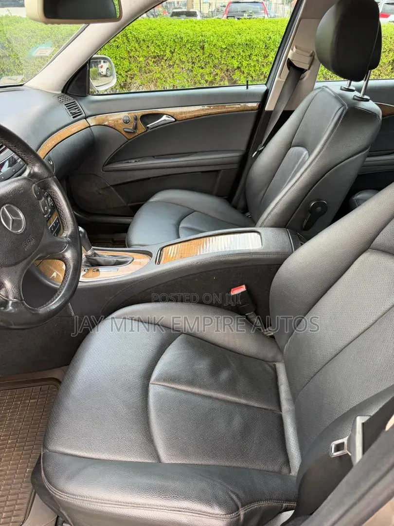 Mercedes-Benz C350 2008 Gold