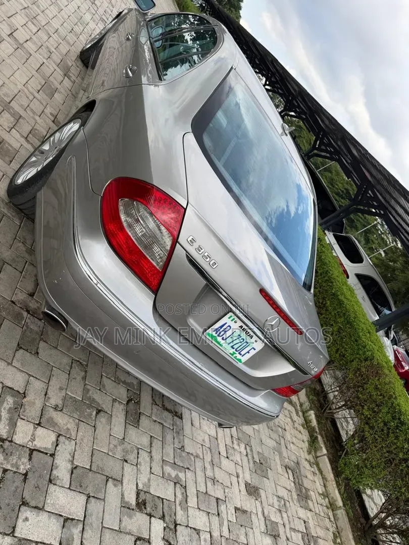 Mercedes-Benz C350 2008 Gold