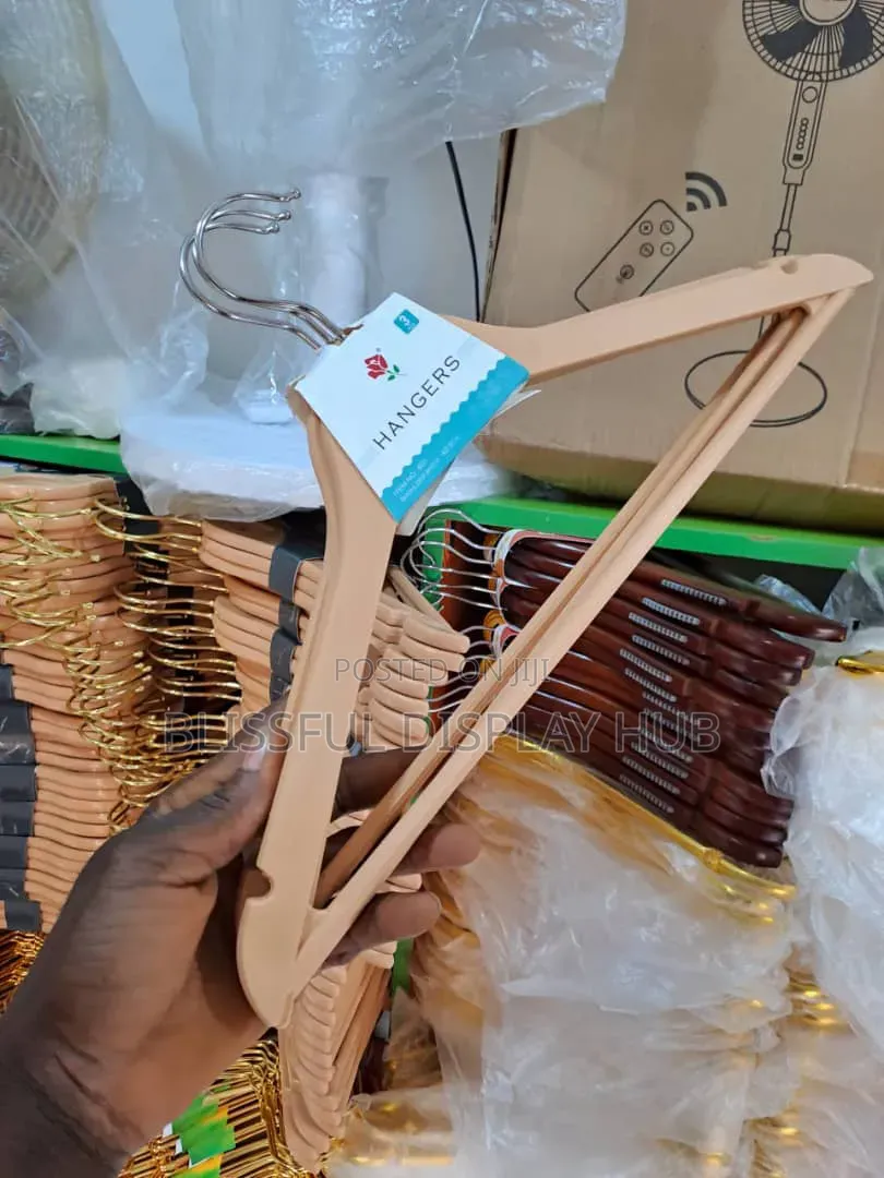 Plstic, Wooden and Metal Hangers