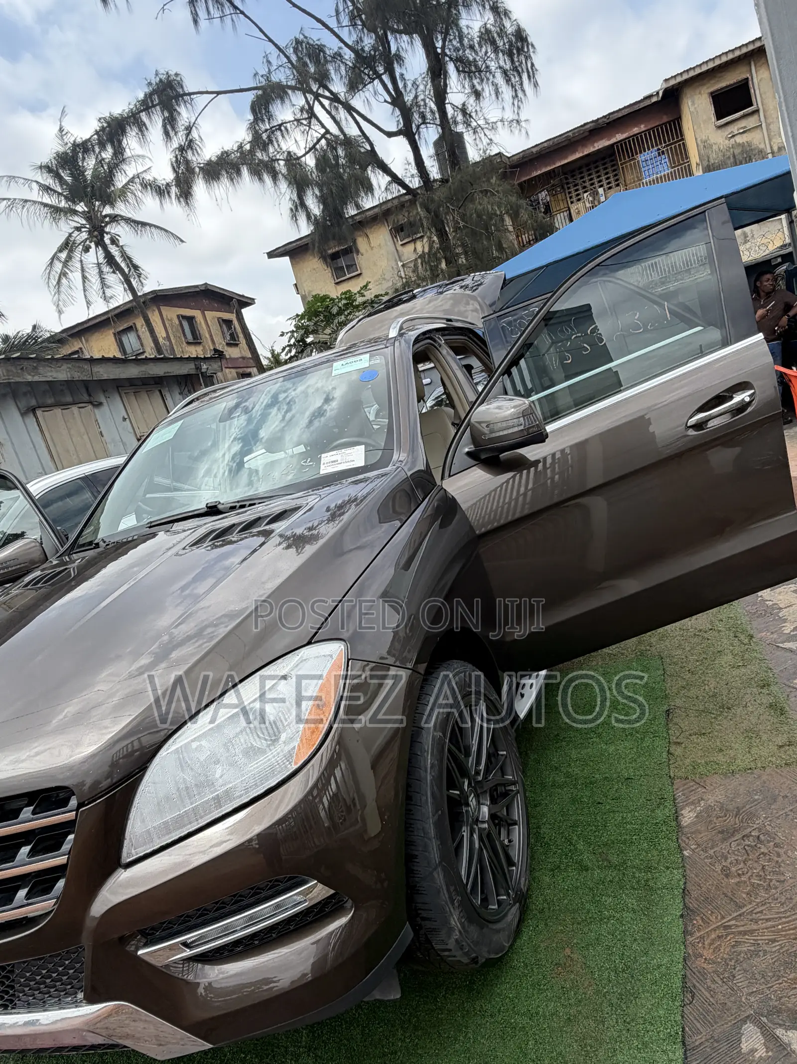 Mercedes-Benz M Class ML350 4MATIC 4dr SUV AWD (3.5L 6cyl 7A) 2015 Black