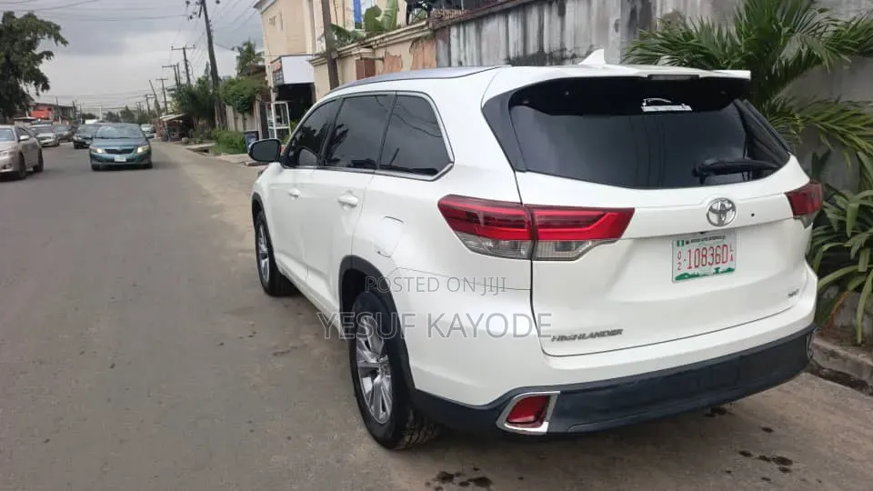 Toyota Highlander 2015 White