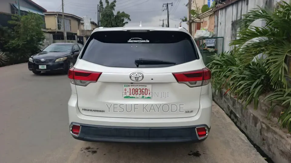 Toyota Highlander 2015 White