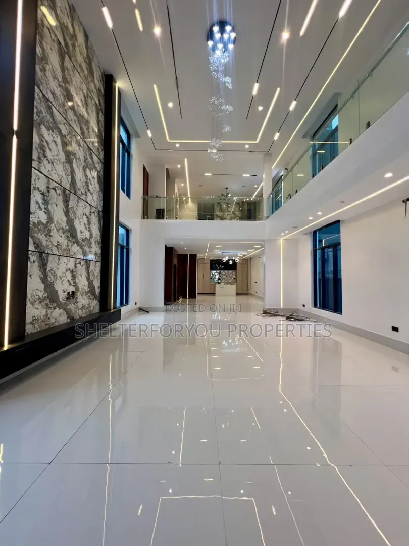 5bdrm Duplex in VGC / Ajah for sale