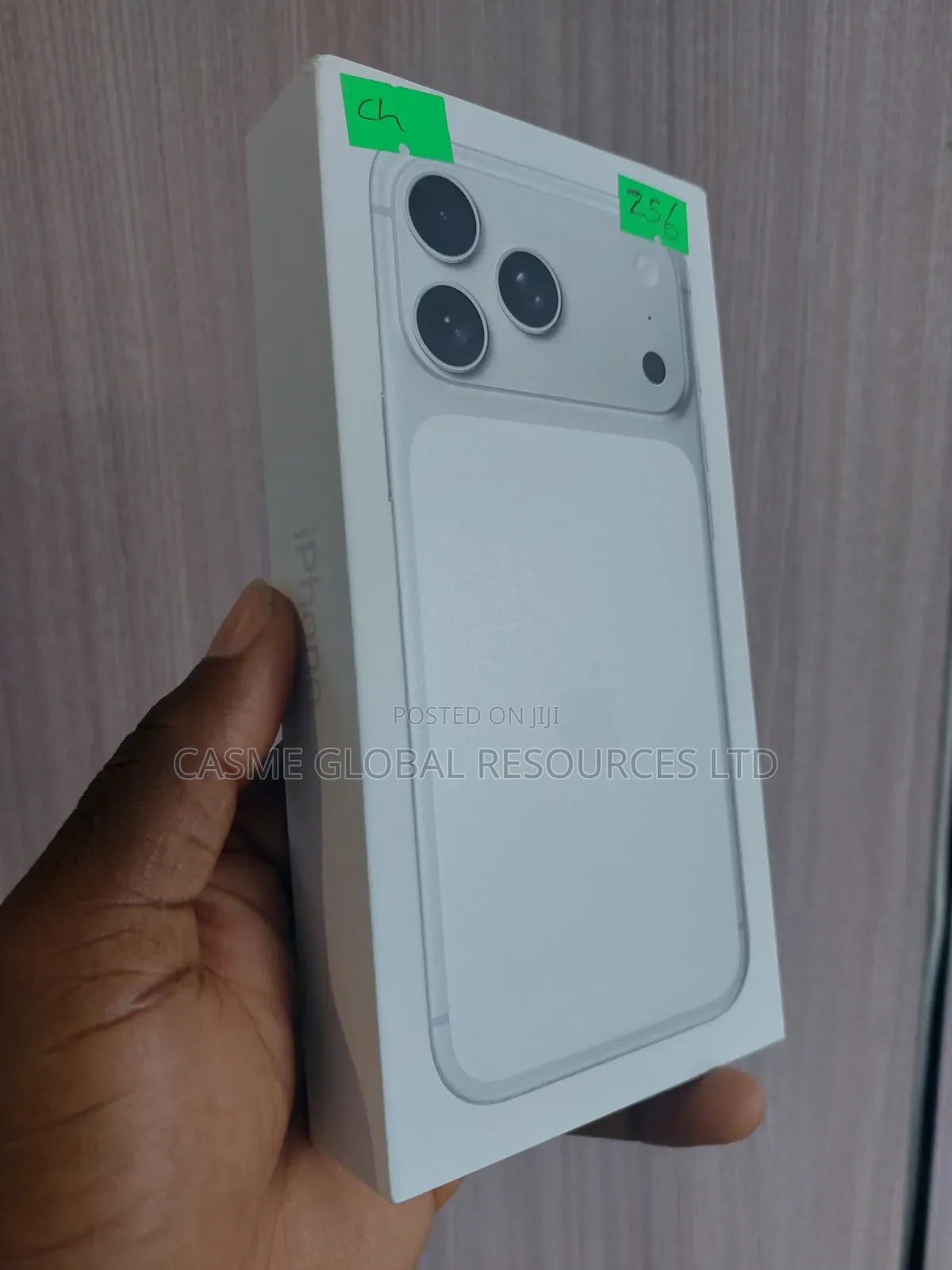 New Apple iPhone 17 Pro Max 256 GB Silver