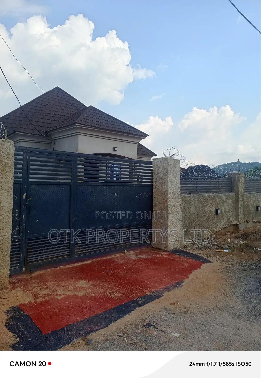 3bdrm Bungalow in Scc Road, Kubwa for sale