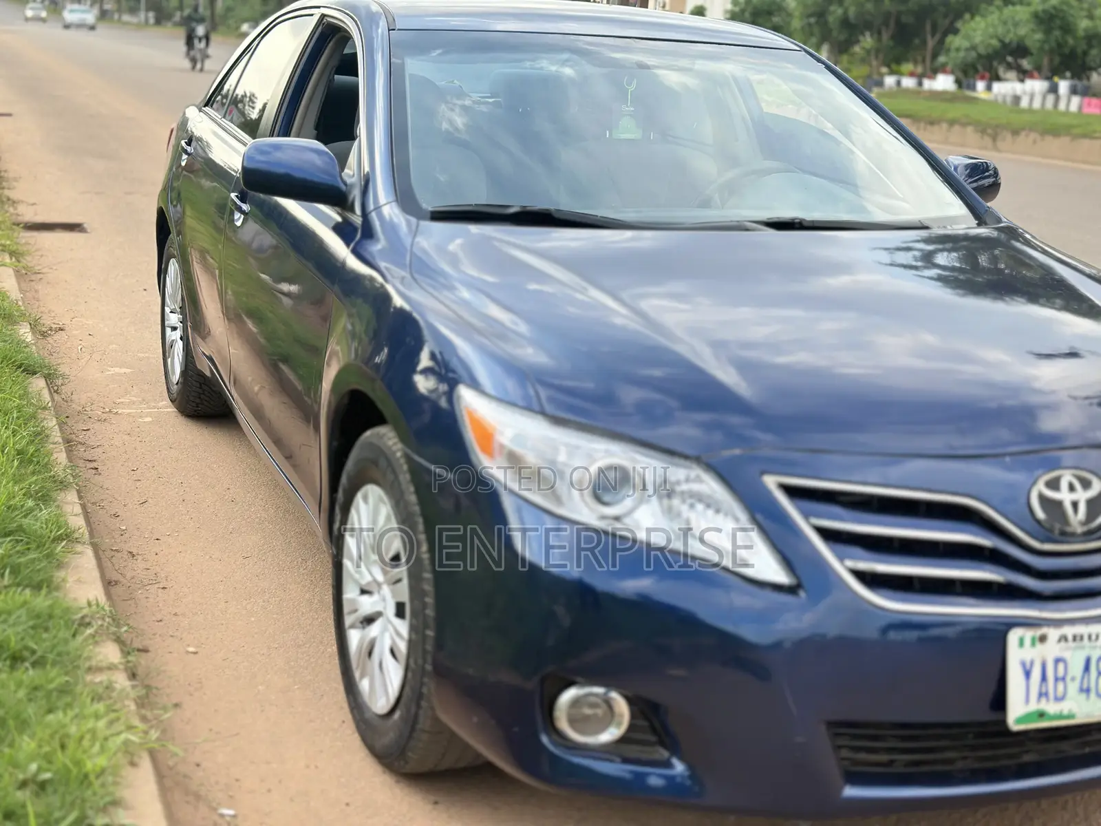 Toyota Camry 2011 Blue