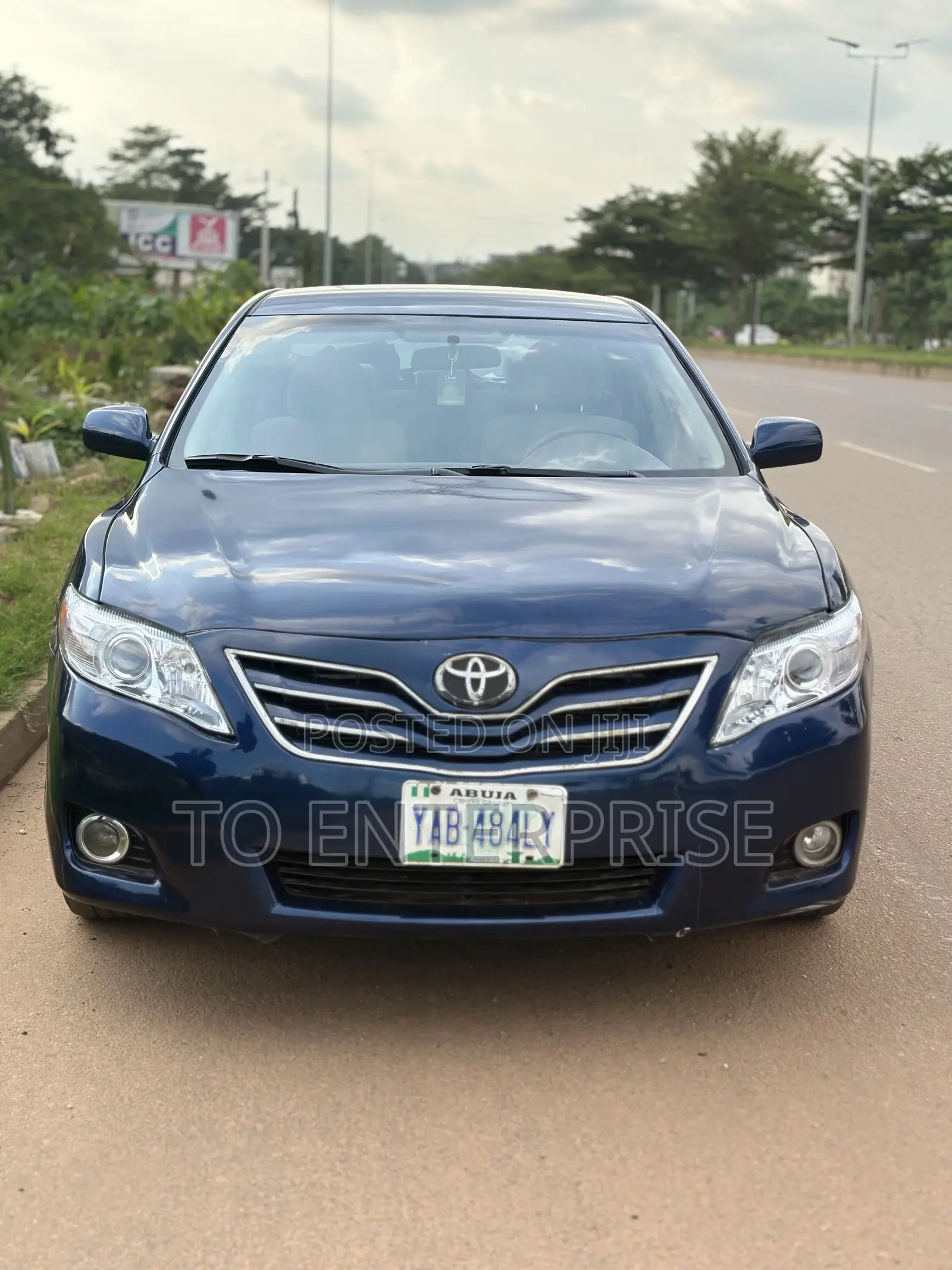 Toyota Camry 2011 Blue