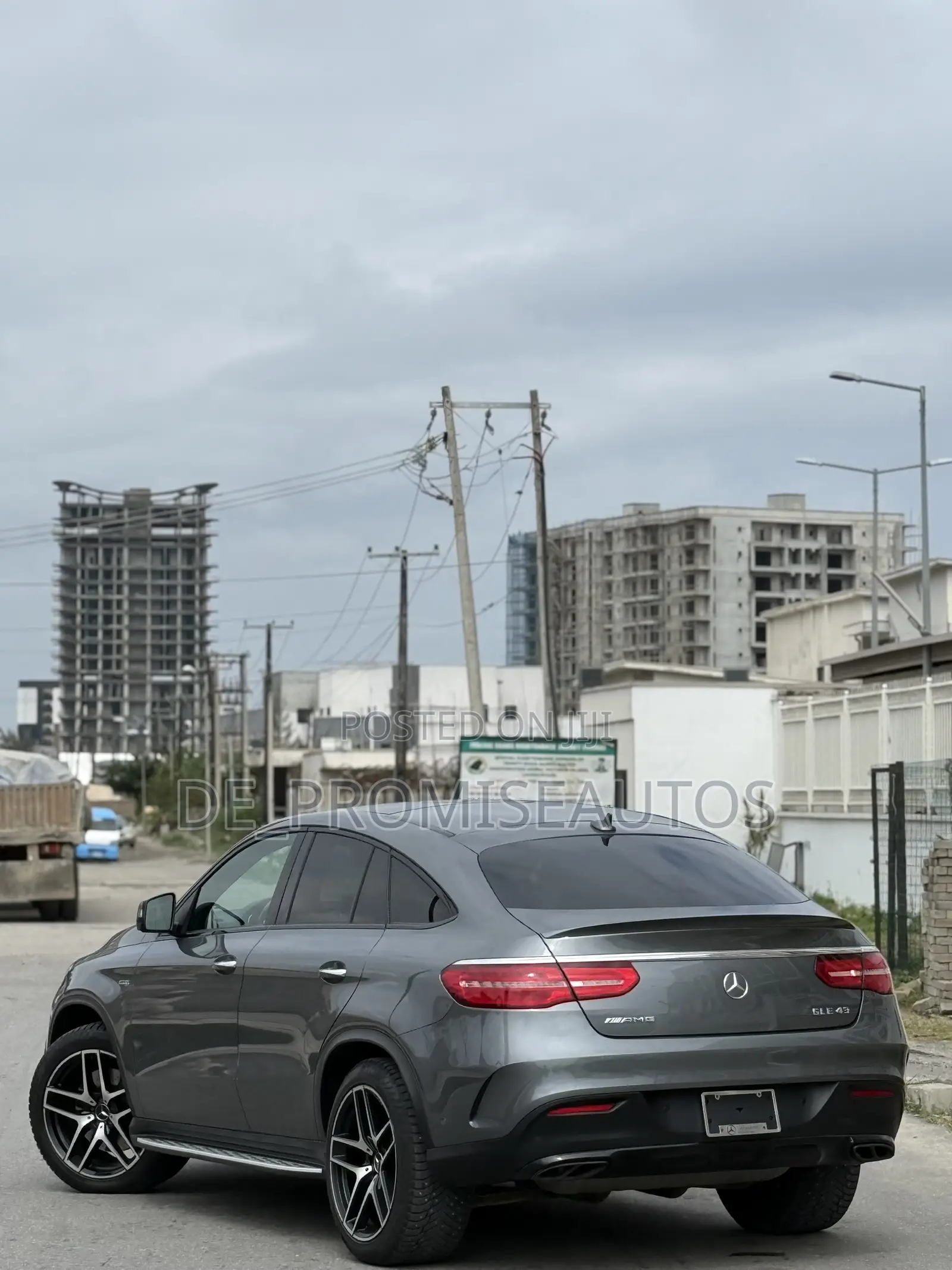Mercedes-Benz GLE-Class AMG GLE 43 4MATIC 2019 Gray