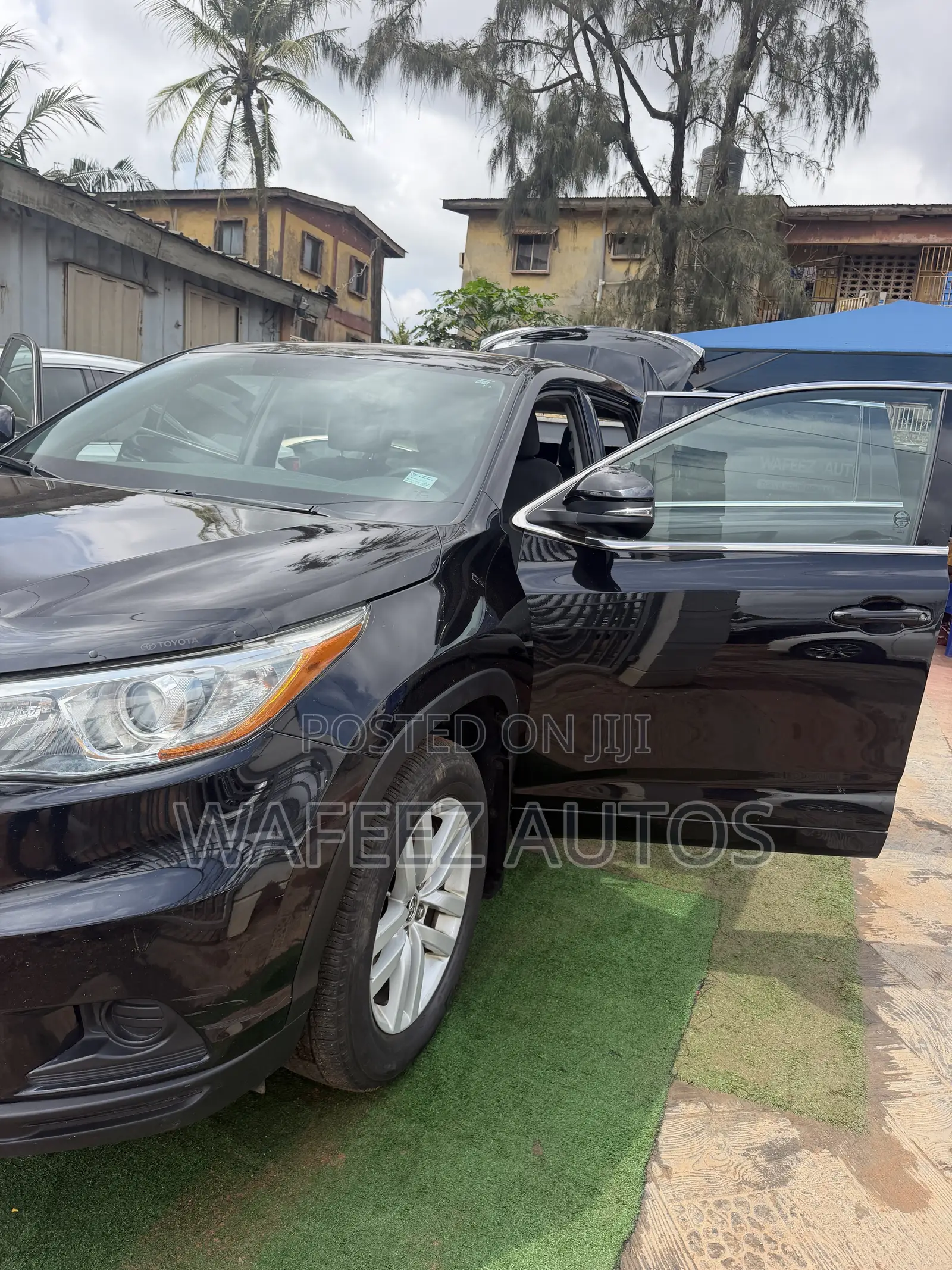 Toyota Highlander LE V6 4x4 (3.5L 6cyl 6A) 2016 Black