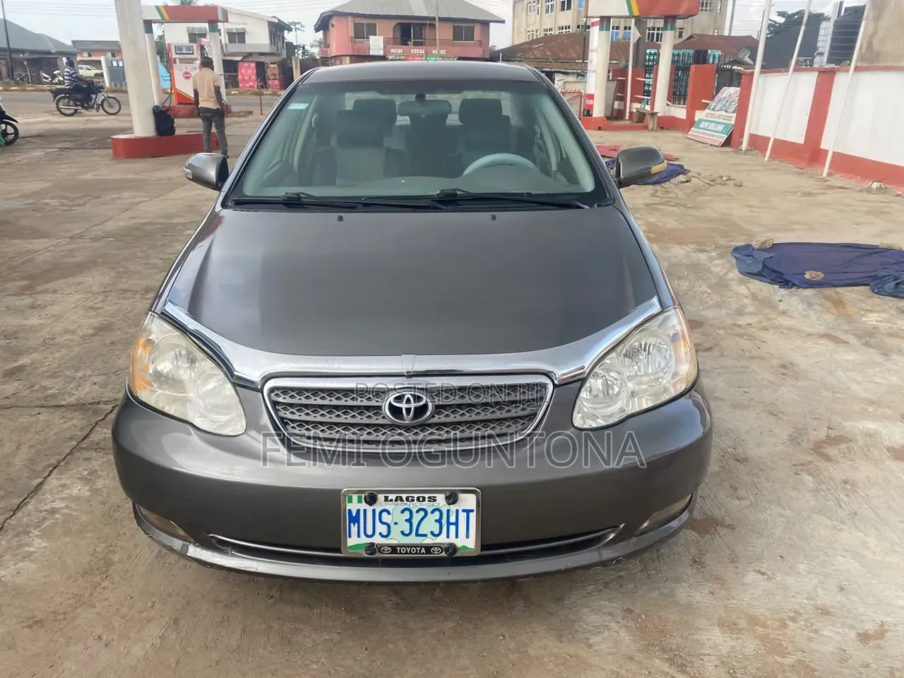 Toyota Corolla 2006 Gold