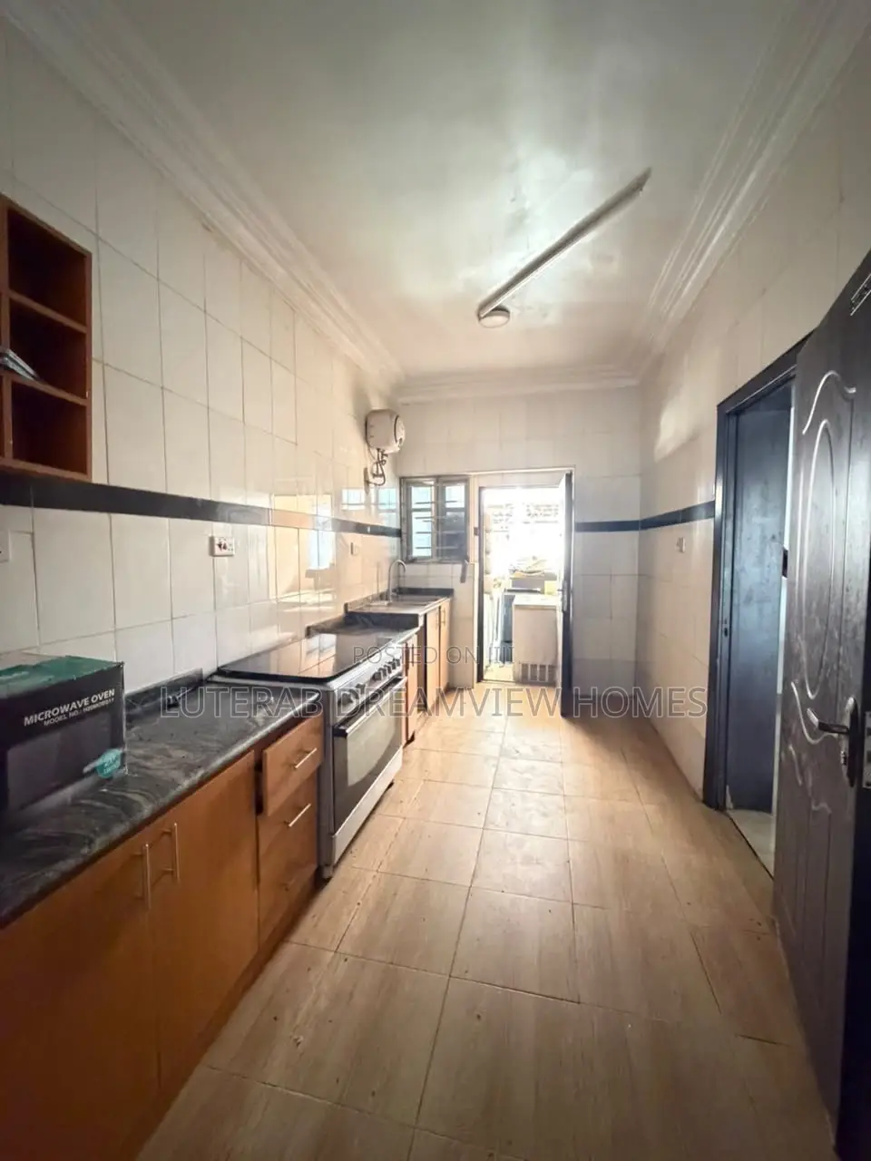 3bdrm Block of Flats in Katampe Main for rent