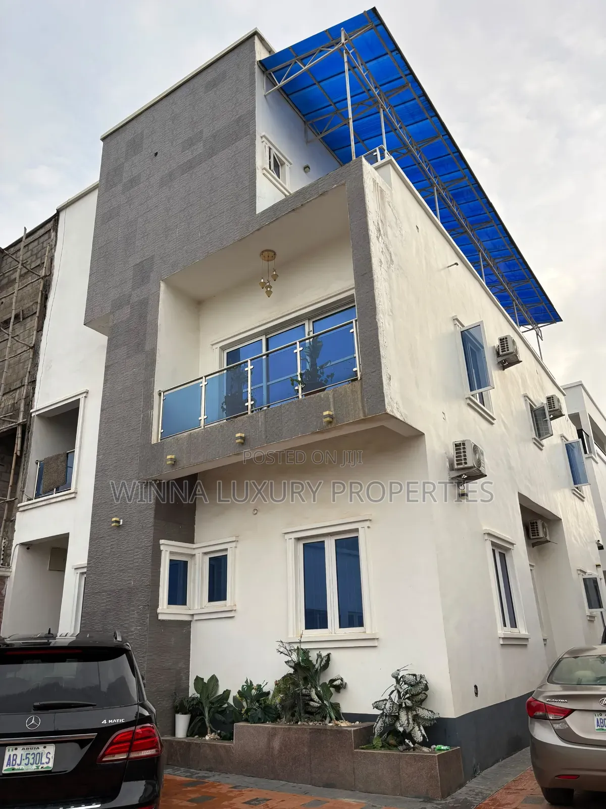Furnished 6bdrm Duplex in Ochacho Estate, Life Camp for sale