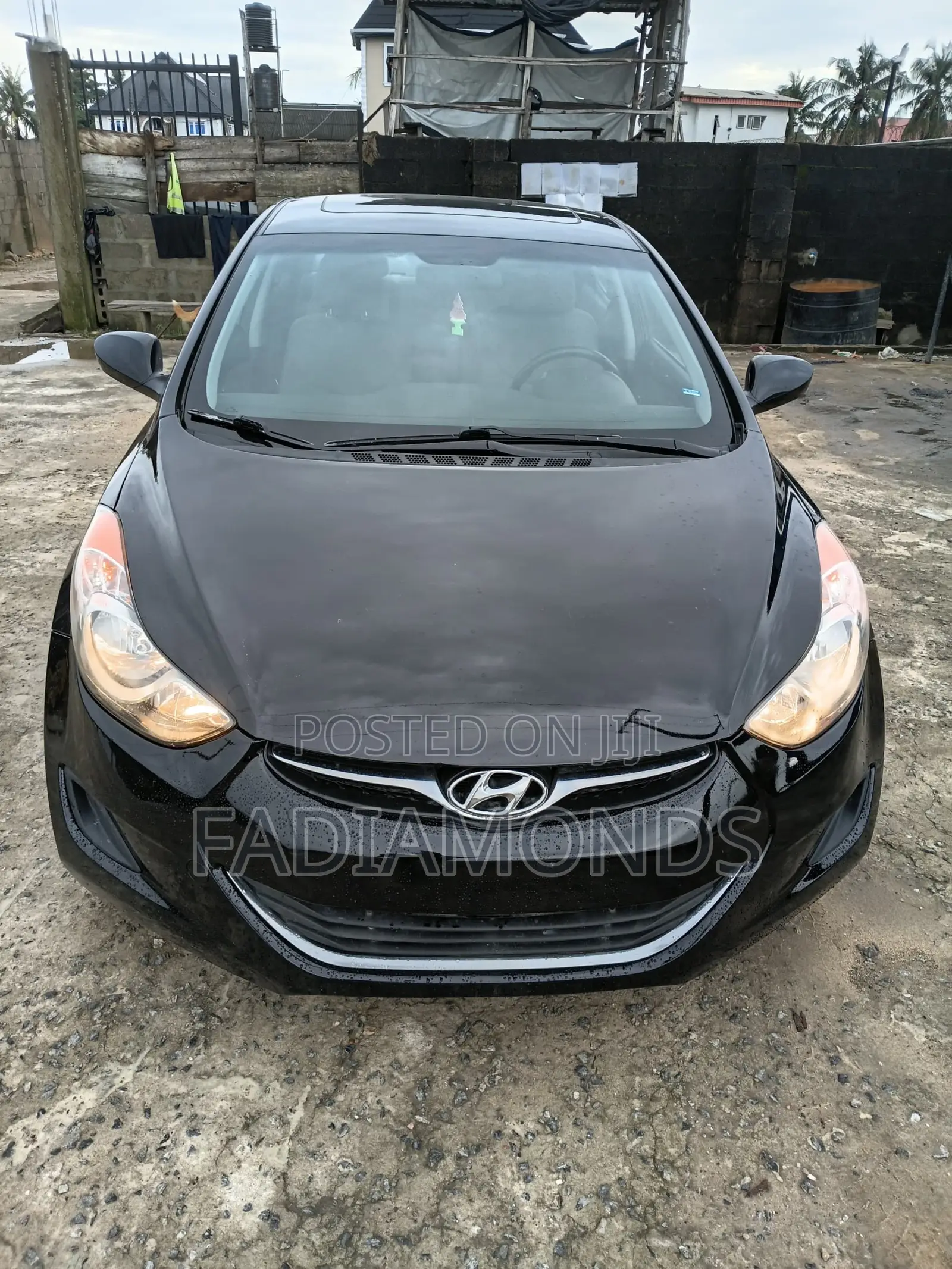 Hyundai Elantra Limited Sedan FWD (1.8L 4cyl 6A) 2013 Black