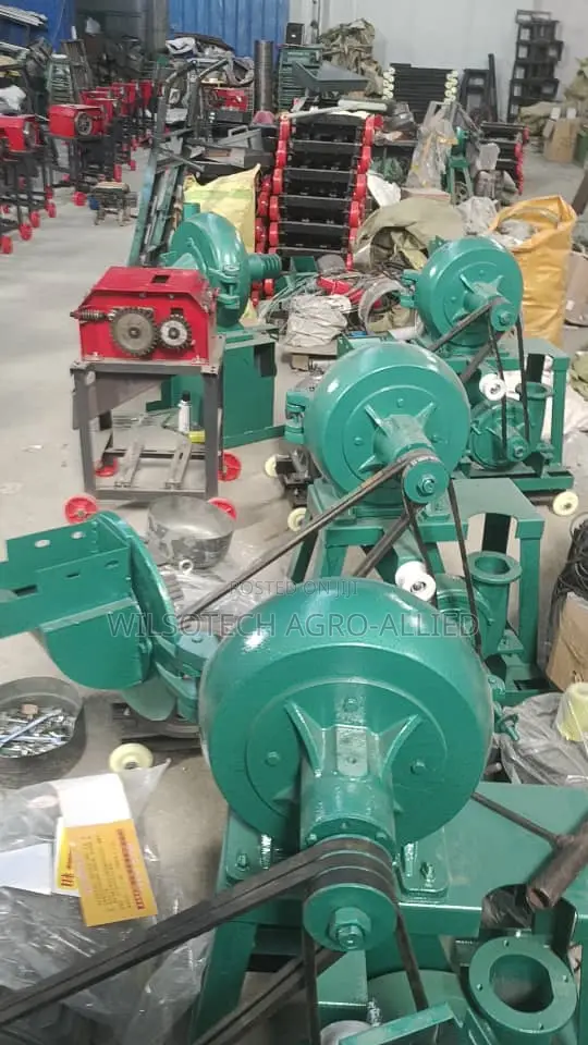 400-500kg/Hr Pulverizer Machine Without Power