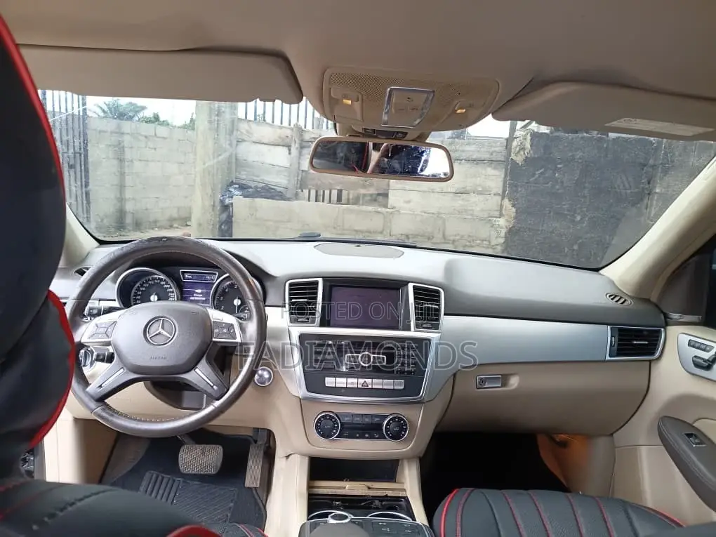 Mercedes-Benz M Class ML 350 4x2 2013 Black