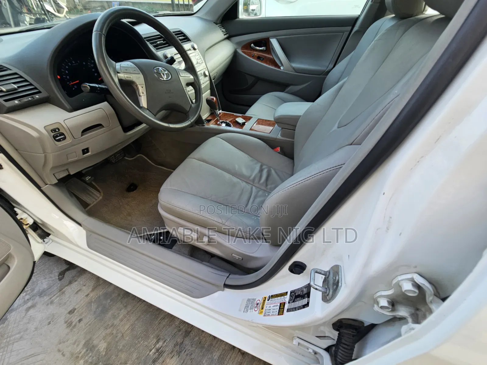 Toyota Camry 2010 White