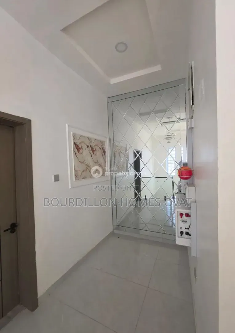 Furnished 4bdrm Duplex in Thomas Estate Ajah for rent