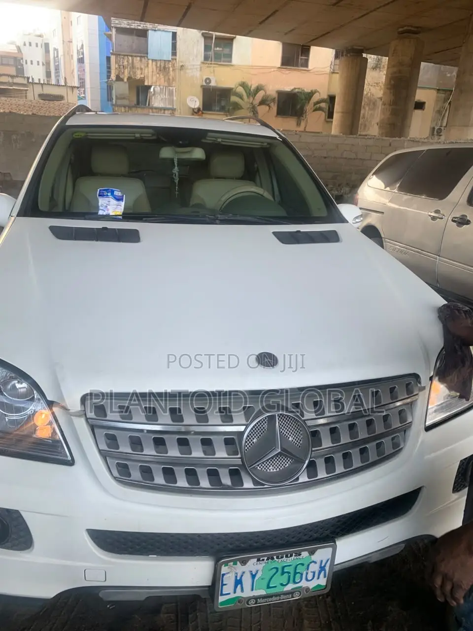 Mercedes-Benz M Class 2007 White