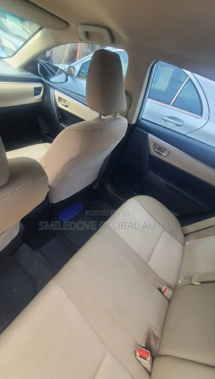 Toyota Corolla 2015 White