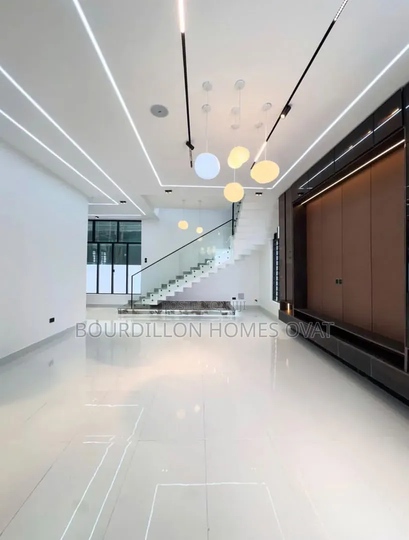 4bdrm Duplex in Orchid Lekki Lagos for sale