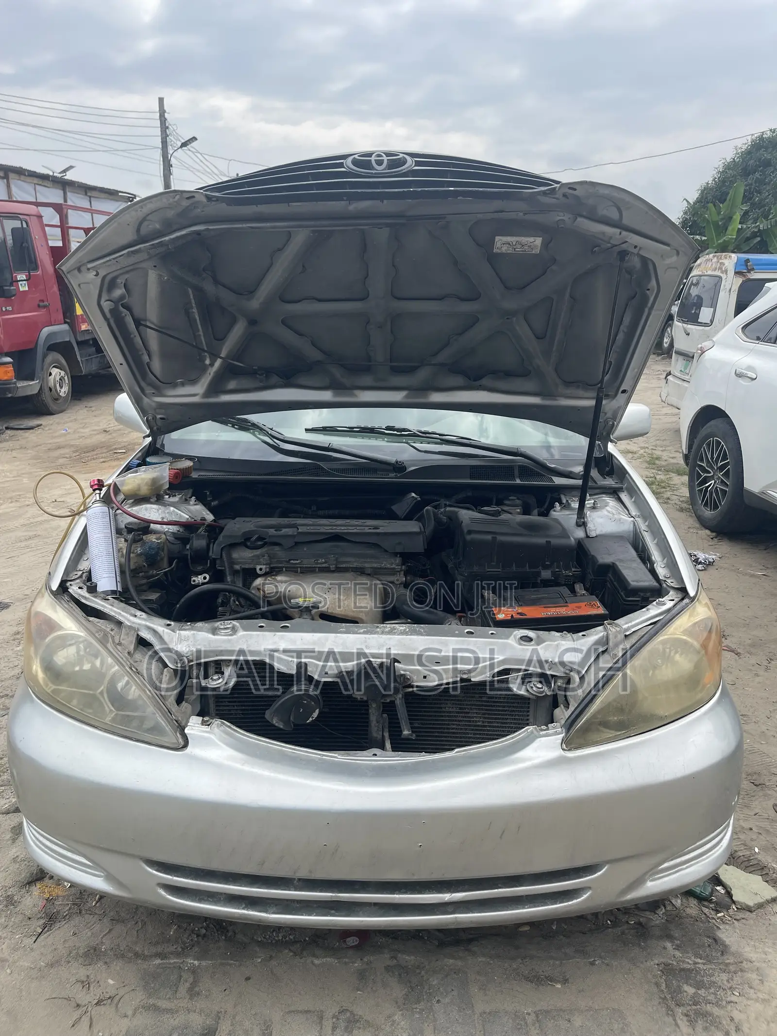 Toyota Camry LE 4dr Sedan (2.4L 4cyl 5A) 2005 Silver