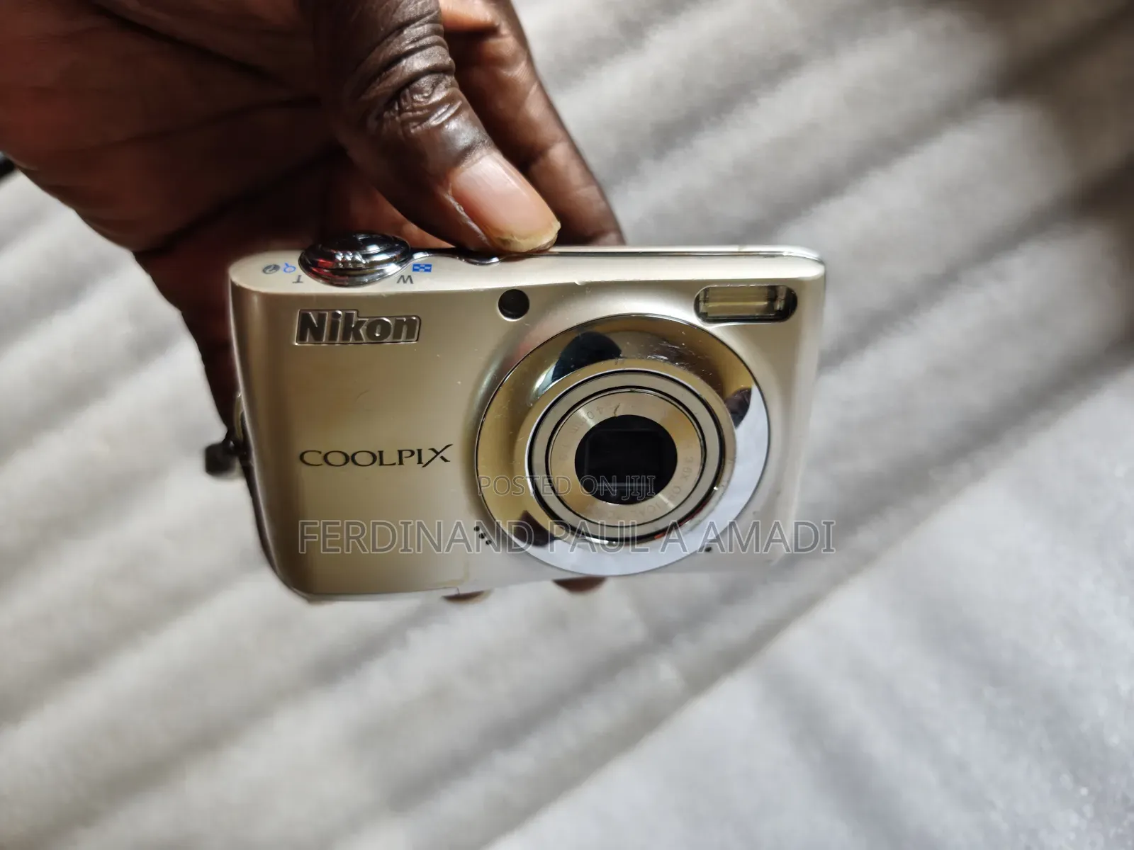 Nikon Digital Photo & Video Camera for Vintage & Passport Snapping