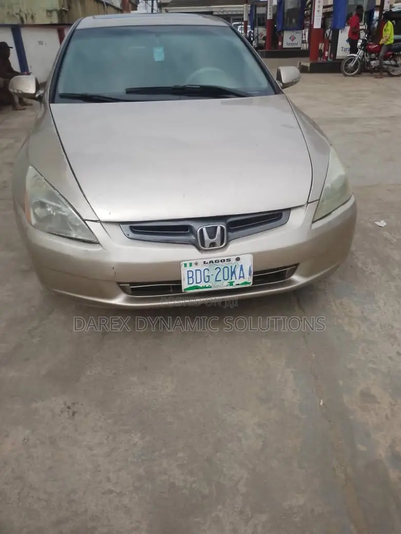 Honda Accord Automatic 2004 Gold