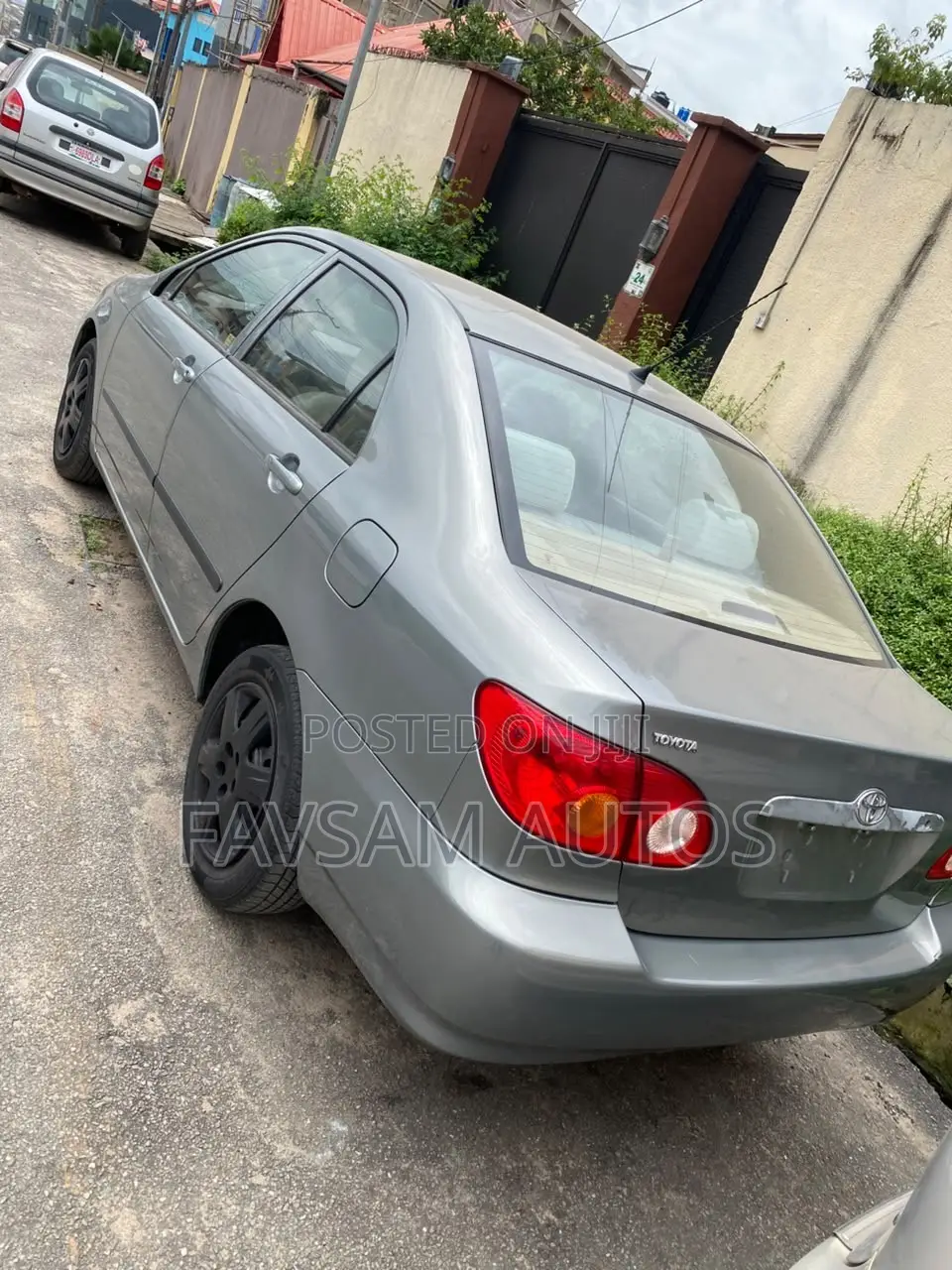 Toyota Corolla 2004 Silver