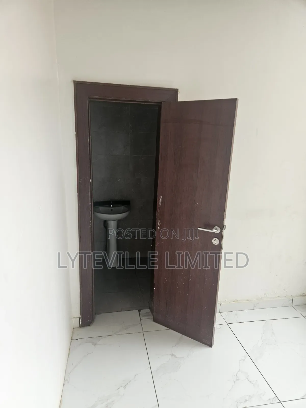 New Office Space - 129sqm