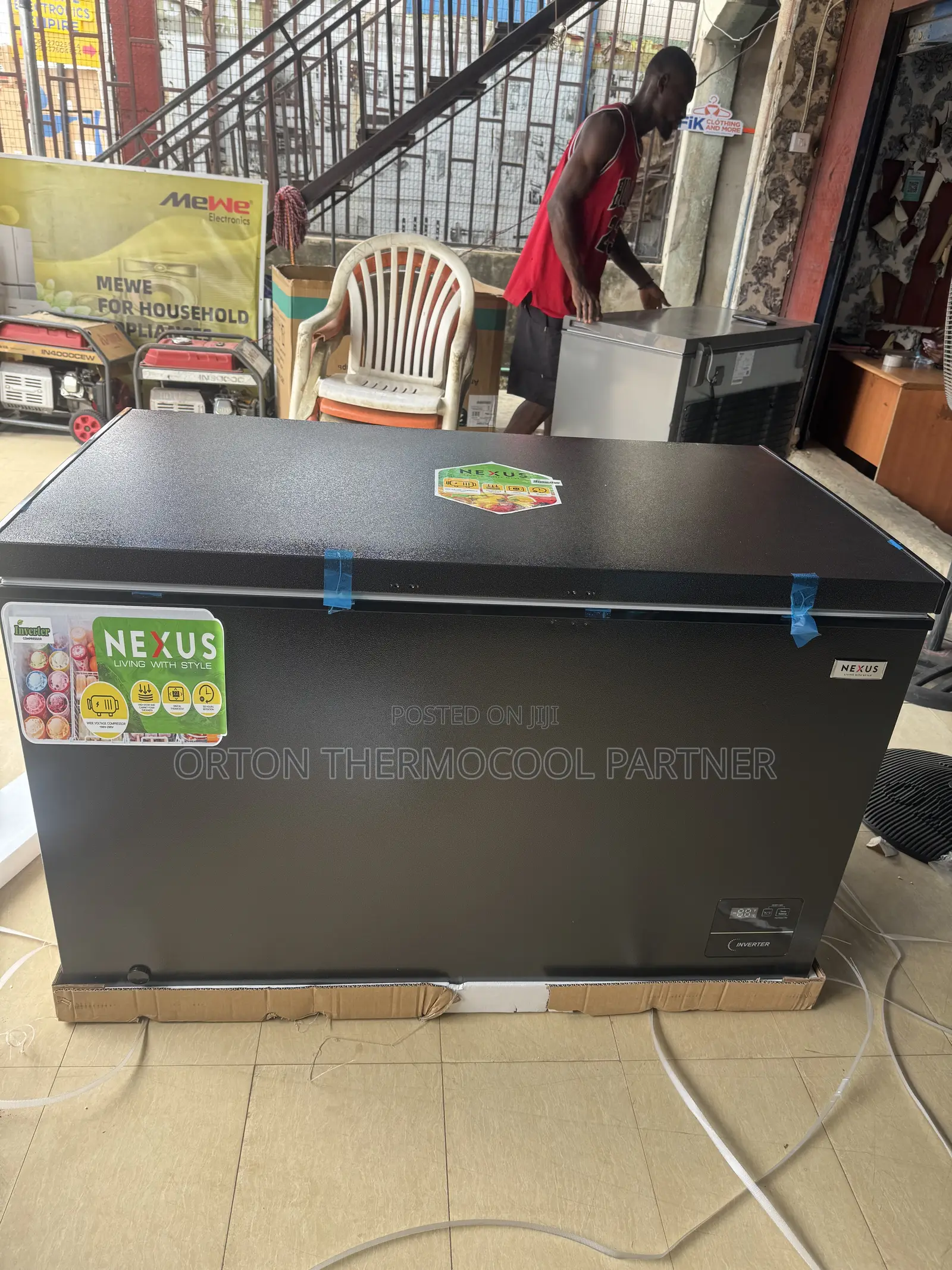 Nexus Inverter Chester Freezer 400l