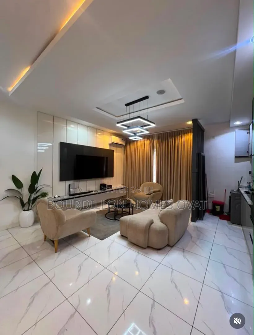 2bdrm Apartment in Ikate Lekki Lagos for rent