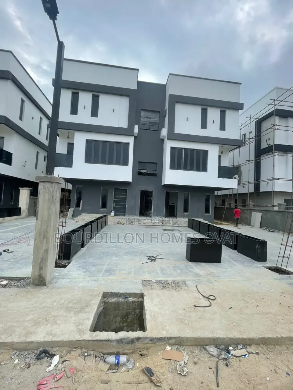 3bdrm Duplex in Lekk Phase 1 for sale
