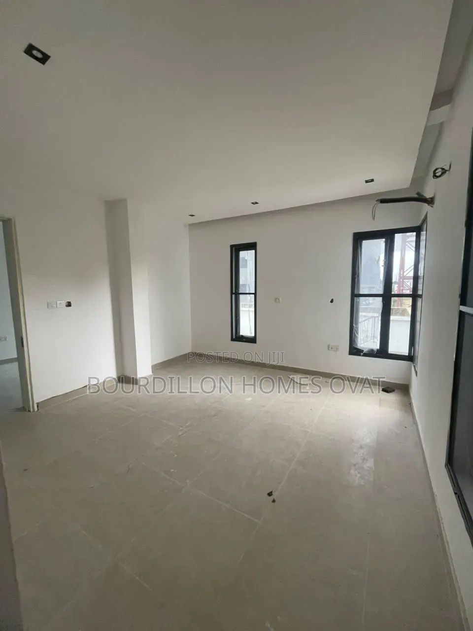 4bdrm Duplex in Lekki Phase 1 for sale
