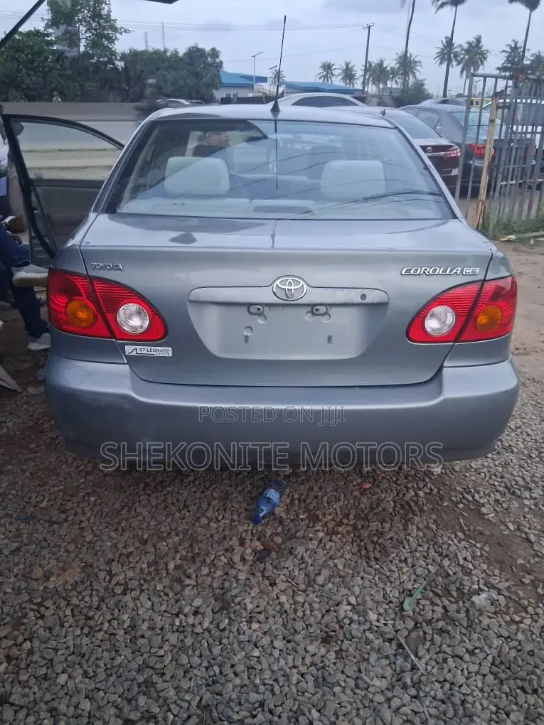 Toyota Corolla 2004 Green