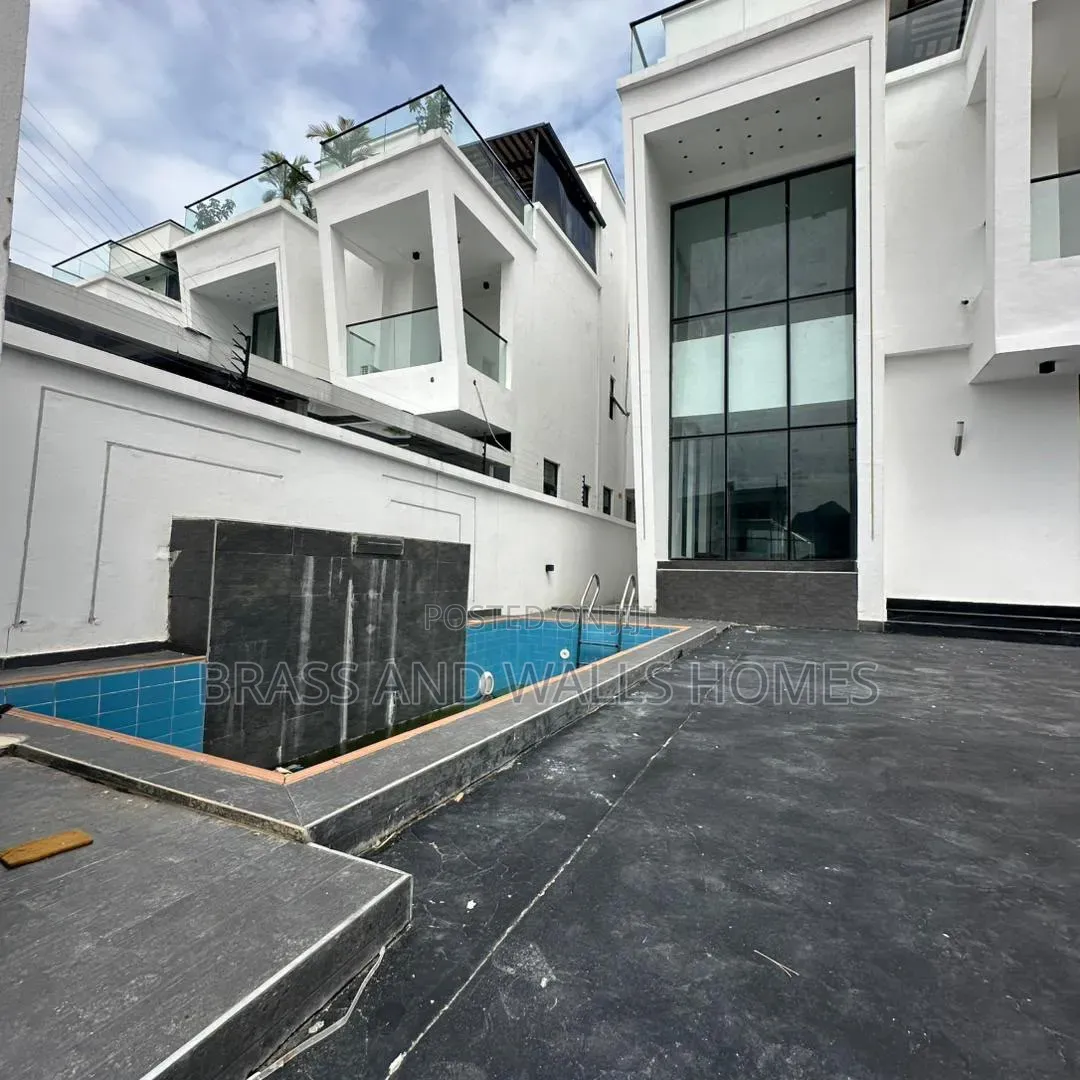 Furnished 5bdrm Duplex in Lekki Phase 1 for sale