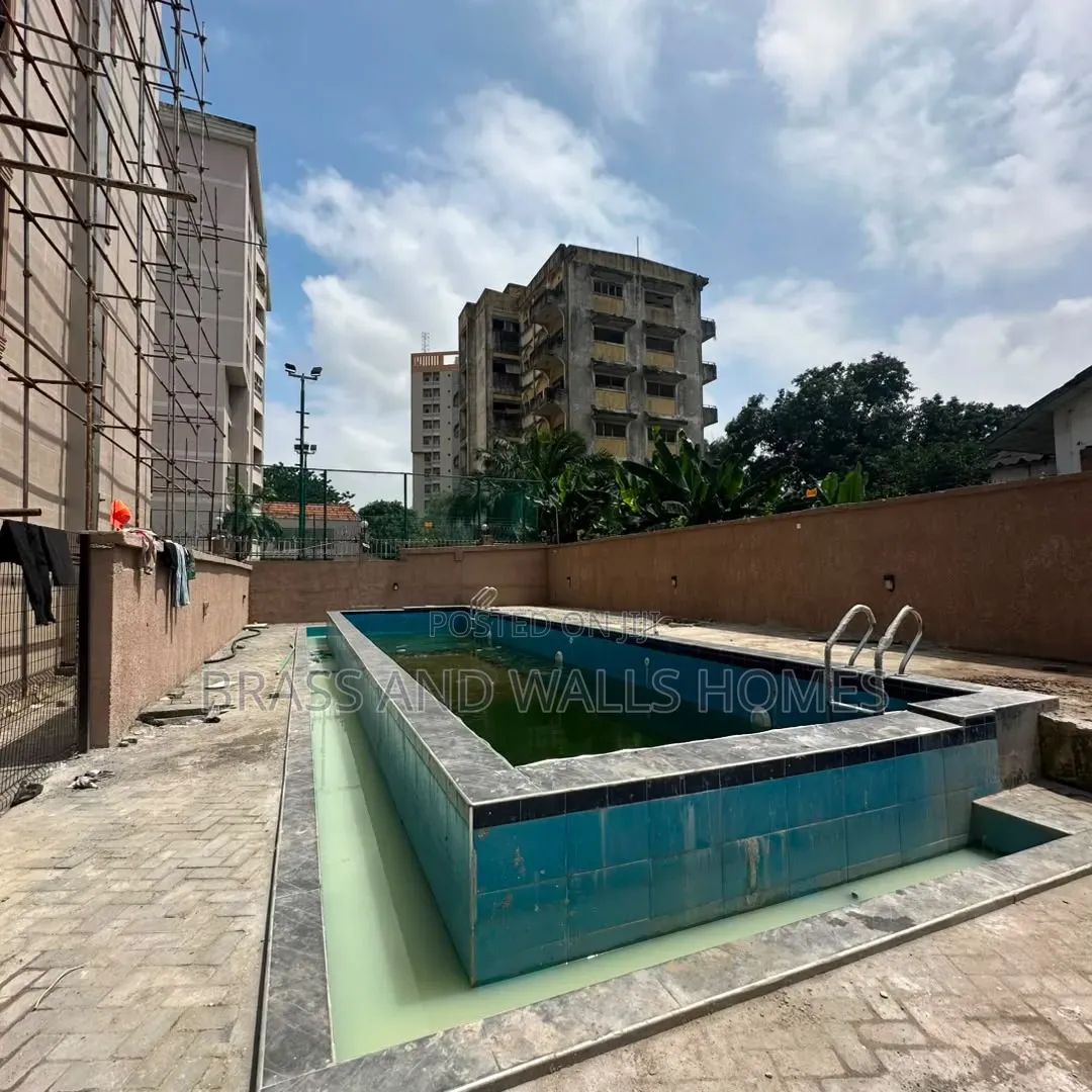 Furnished 4bdrm Townhouse/Terrace in Banana Island for sale