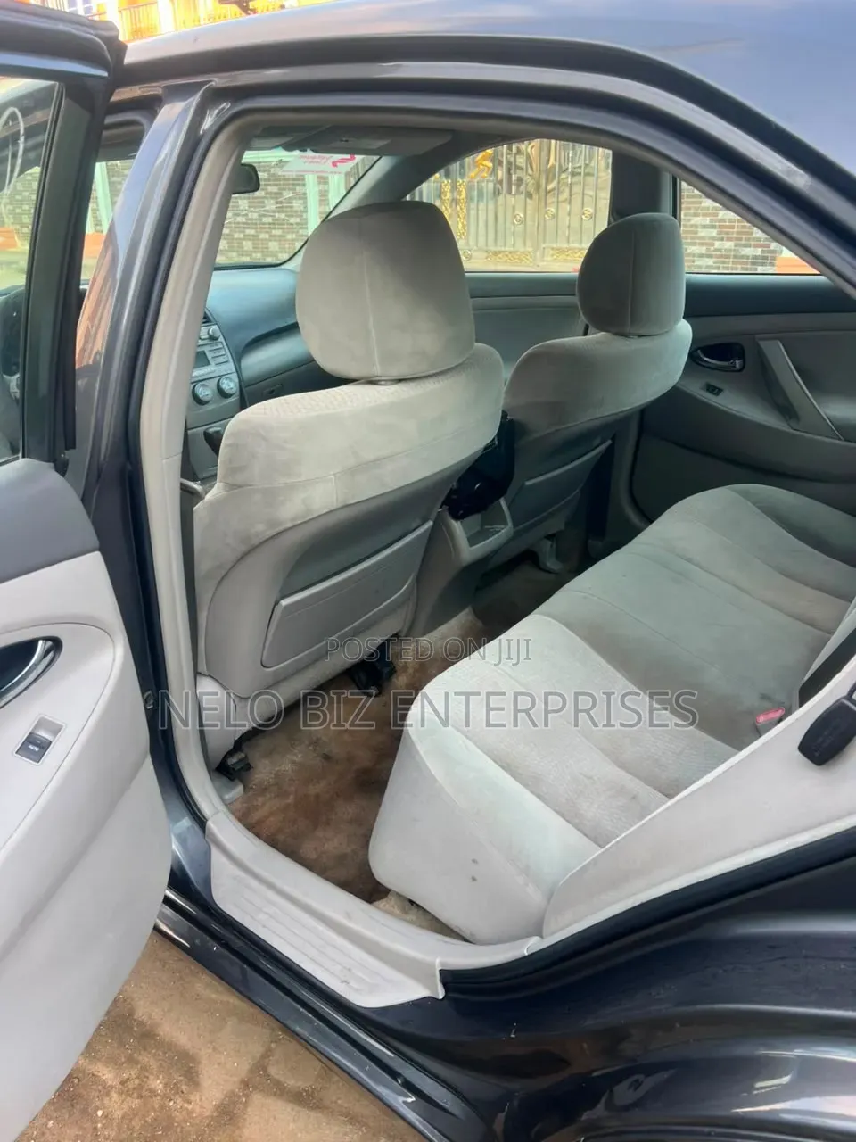 Toyota Camry 2011 Gray