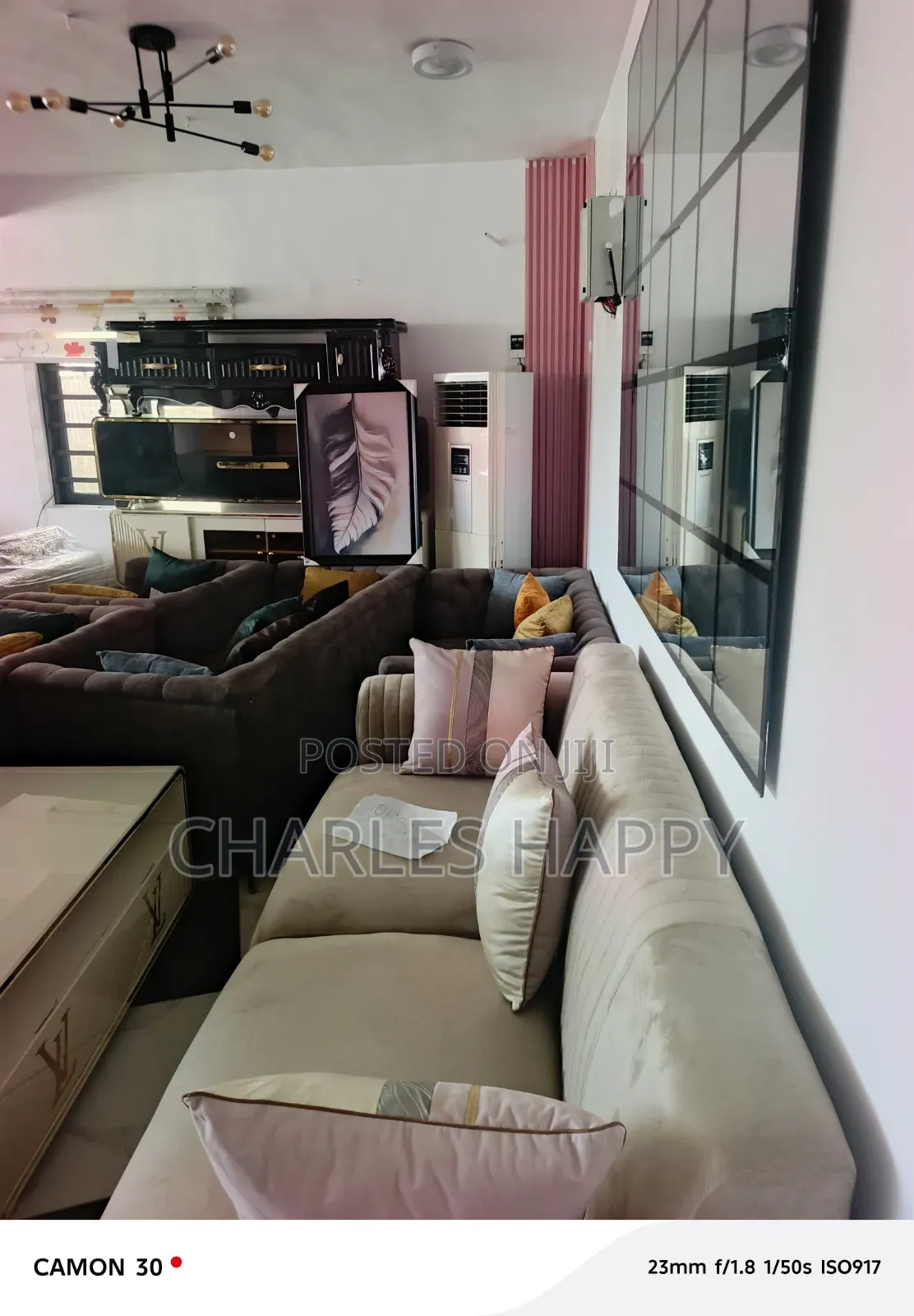 Nice and Standard Showroom (Upstairs and Downstairs)