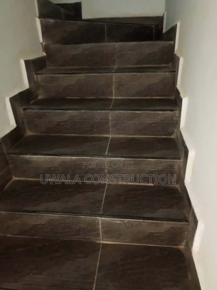 Furnished 3bdrm Duplex in Gaduwa for sale