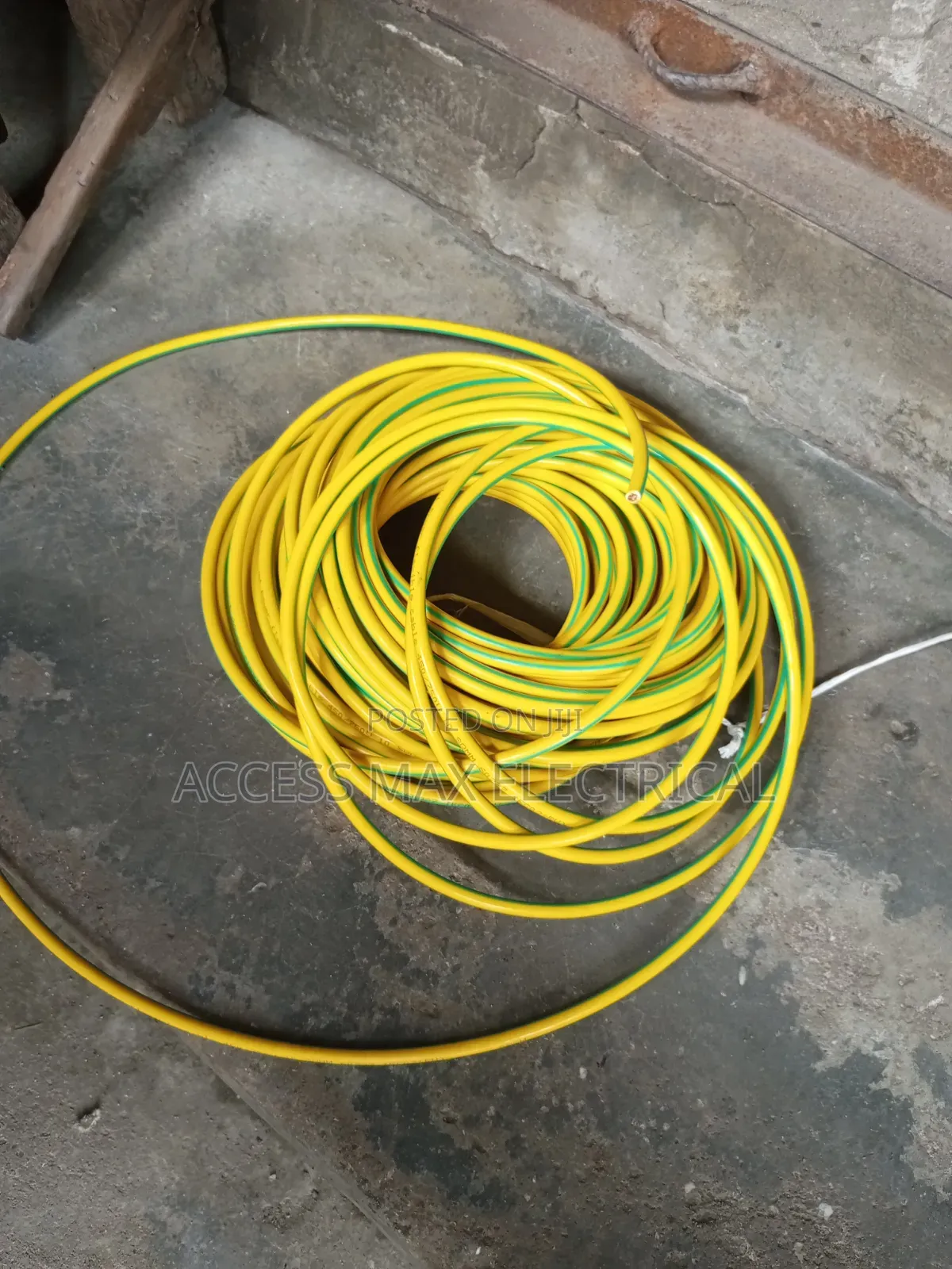 10mm Green and Yellow Flexible Cable