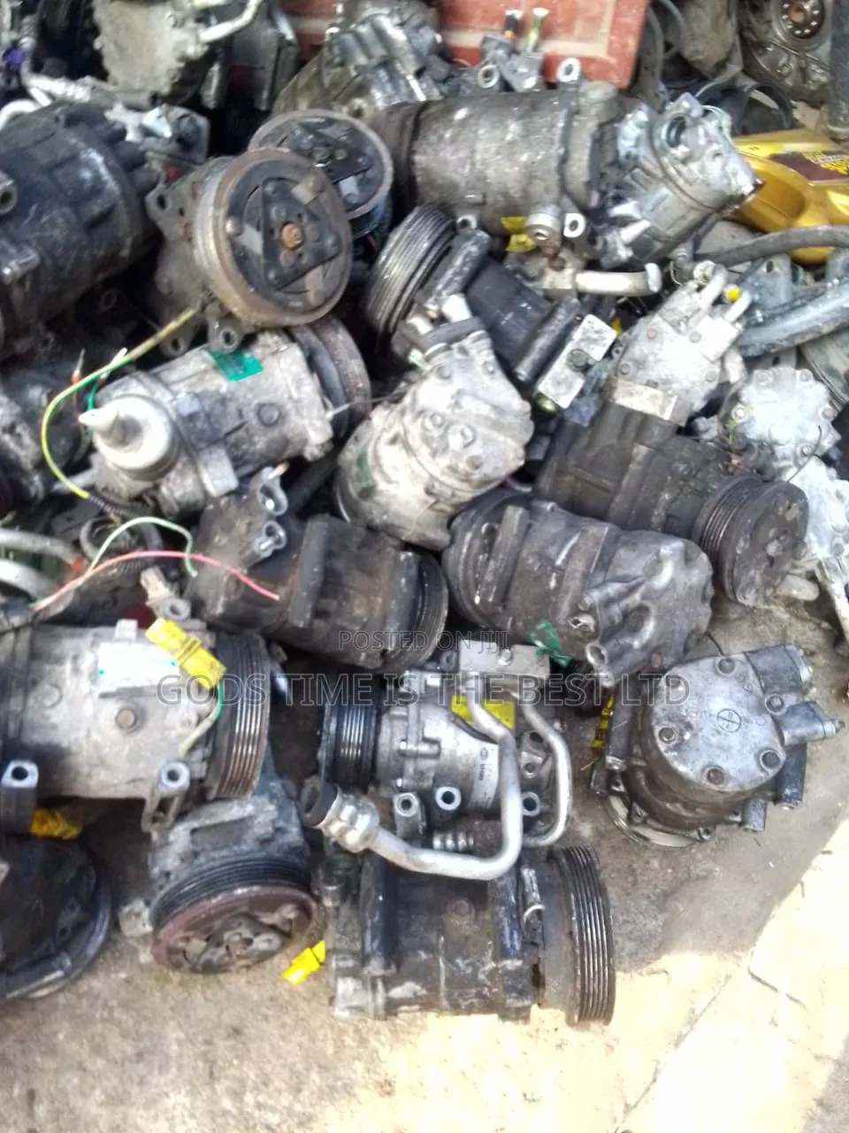 Compressor for Golf 4,  Passat Tsi,  Passat Fsi. Passat Cc.