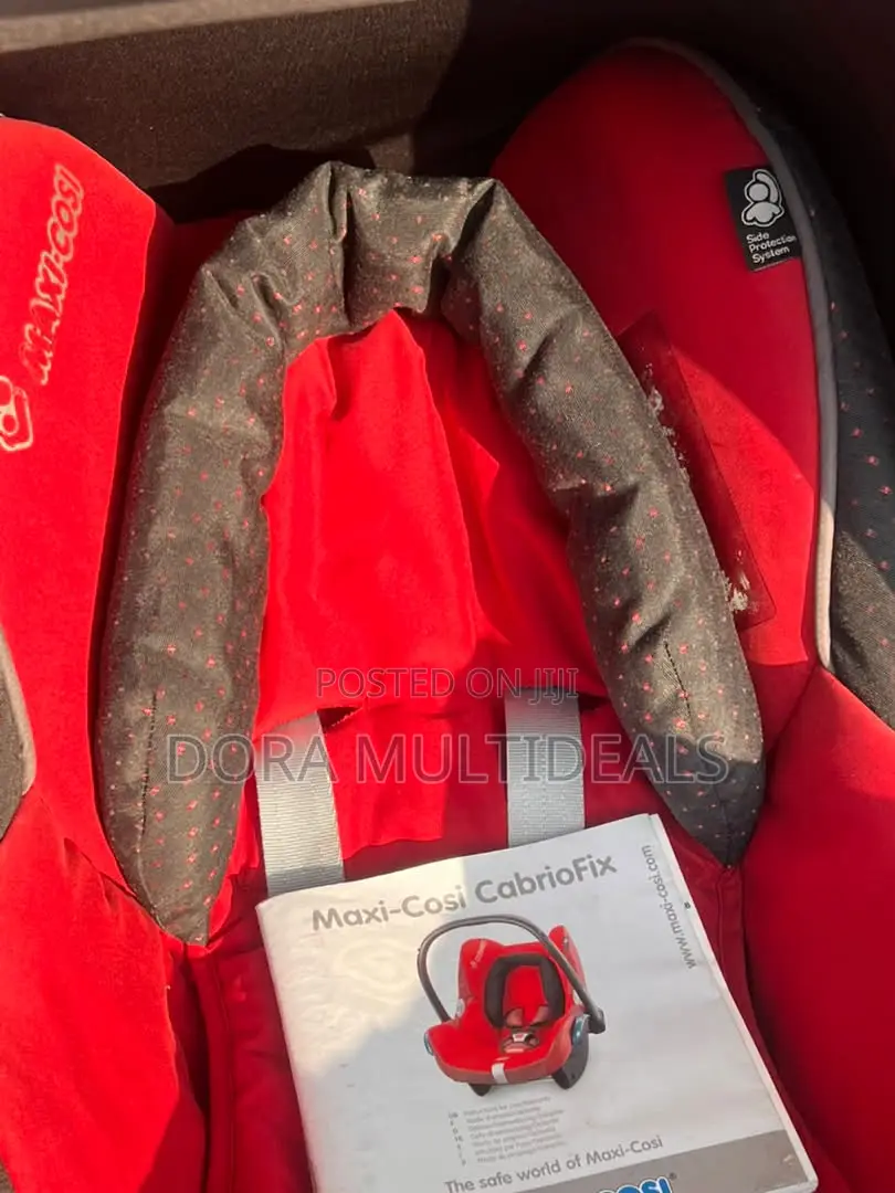 Foreign Neatly Used Infant Carrier Car Seat 0-2yrs