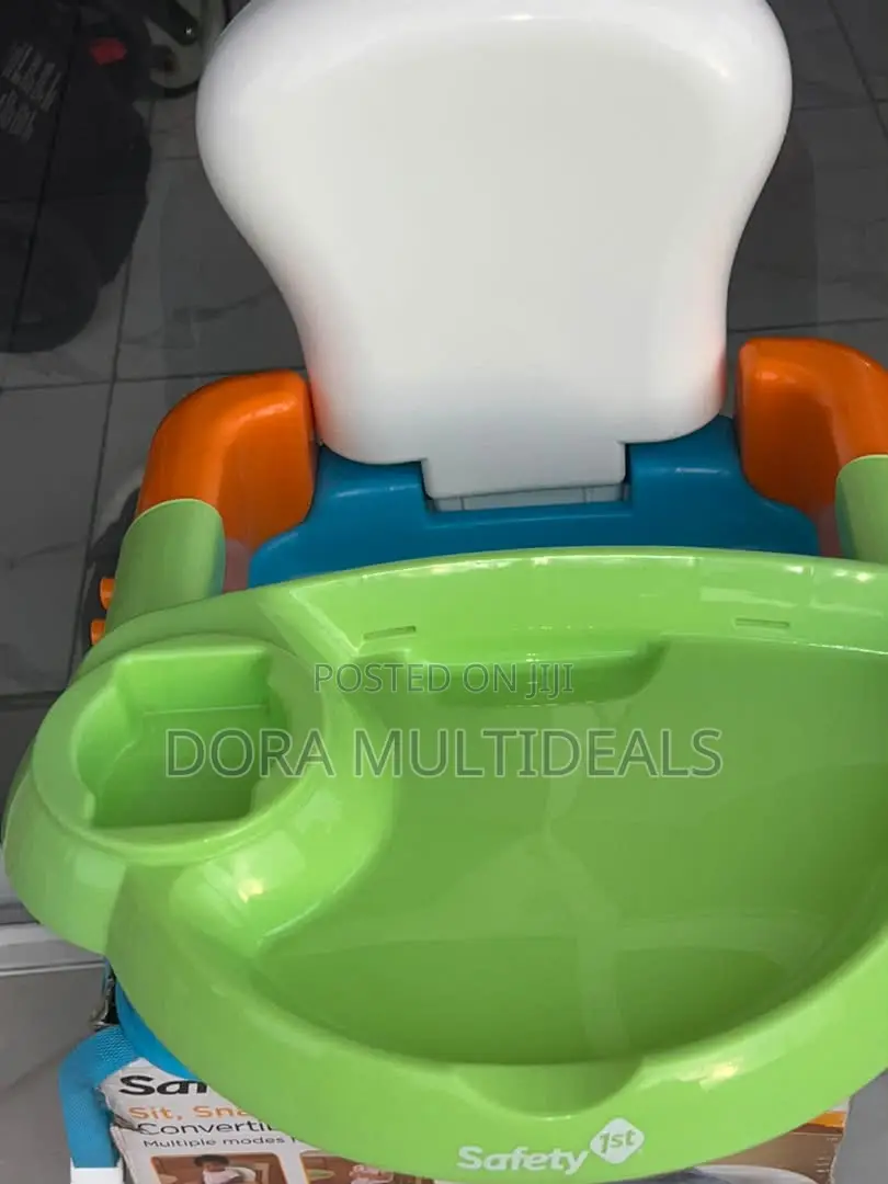 Safety 1st Sit, Snack & Go Convertible Booster Seat