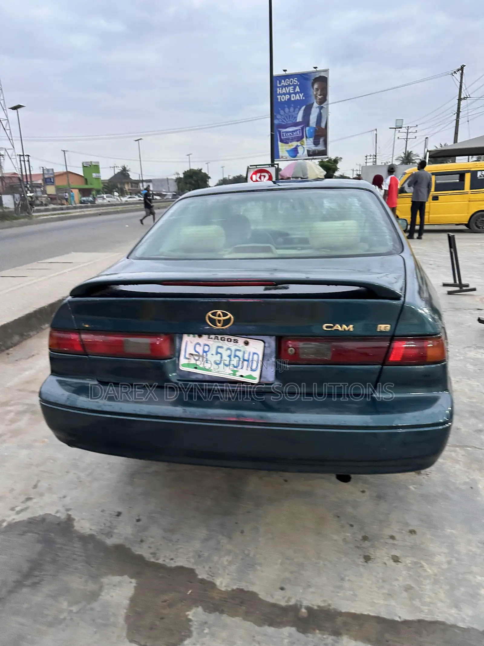 Toyota Camry LE 4dr Sedan (2.2L 4cyl 4A) 2001 Green