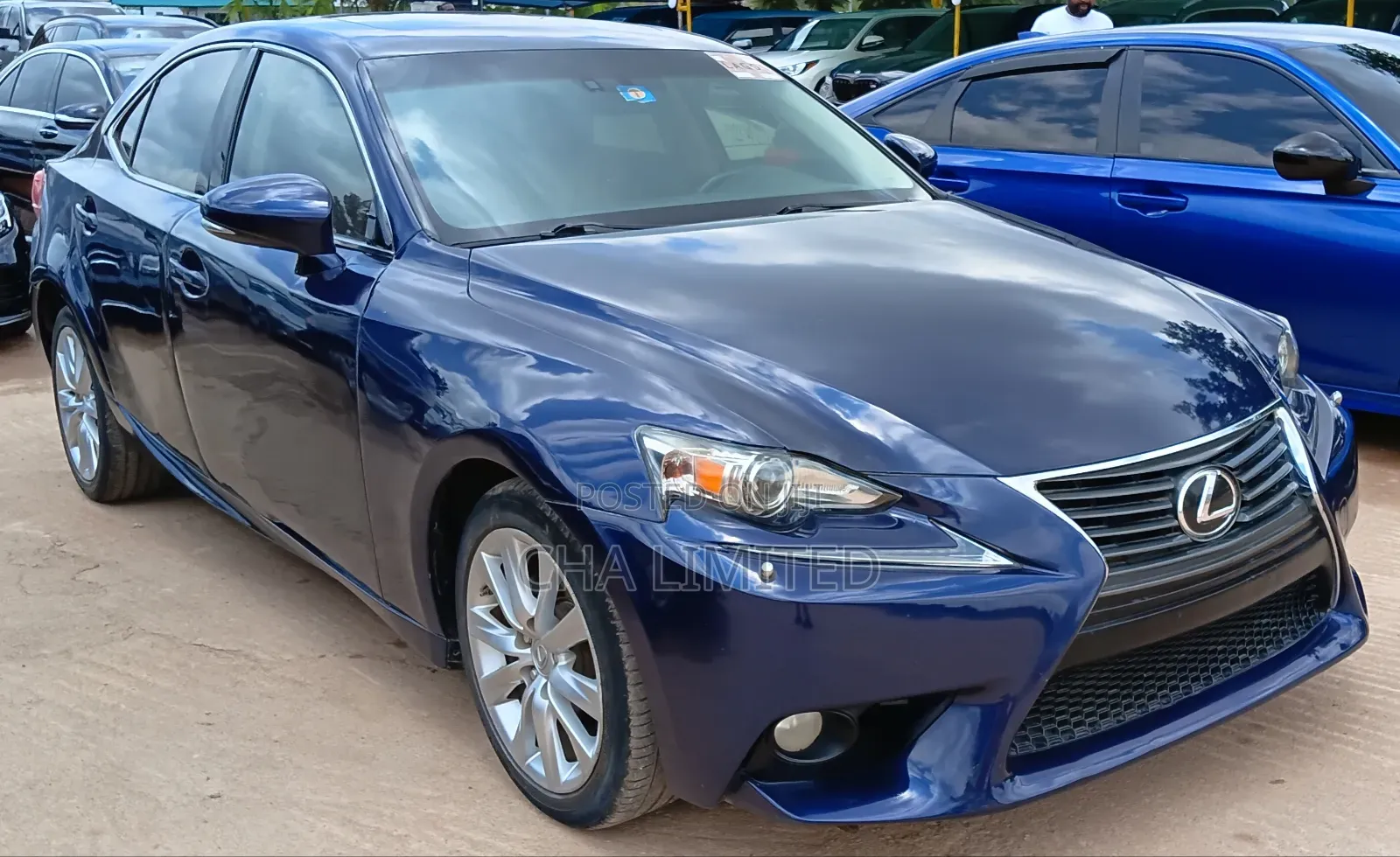 Lexus IS 2015 Blue