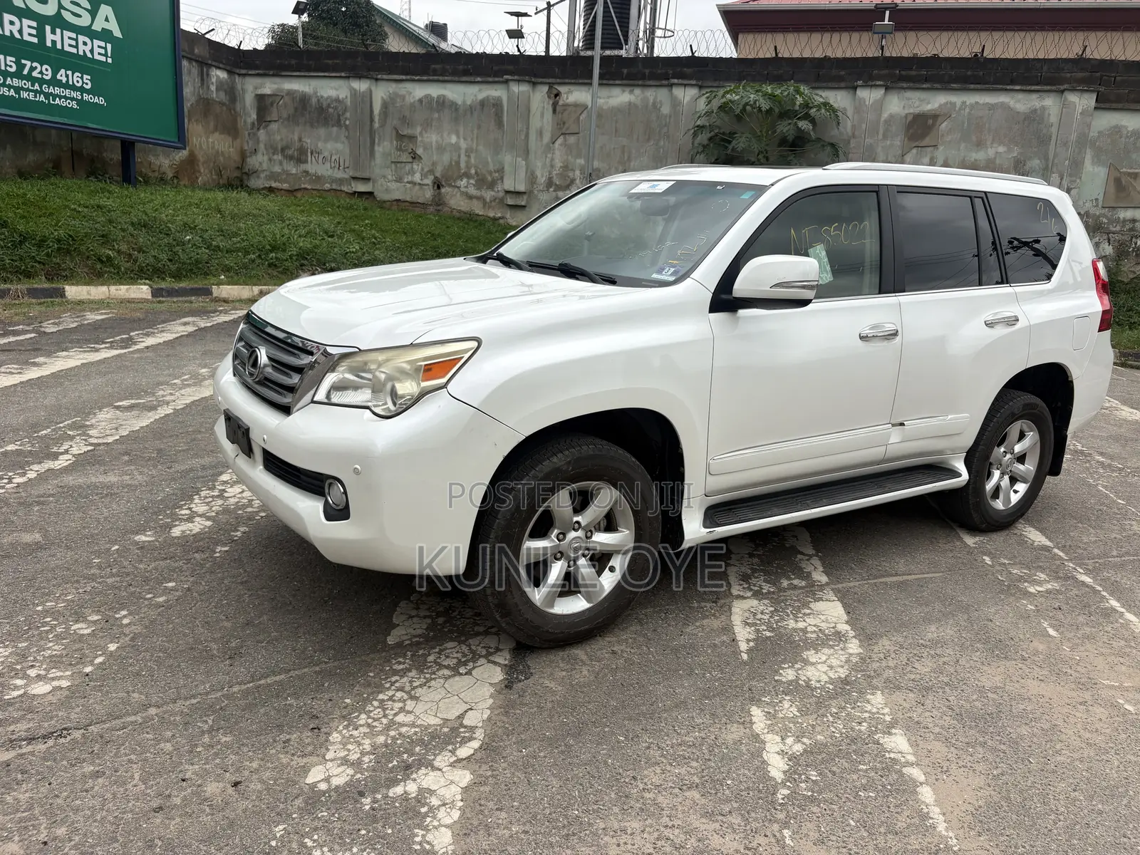 Lexus GX 460 Base 2013 White