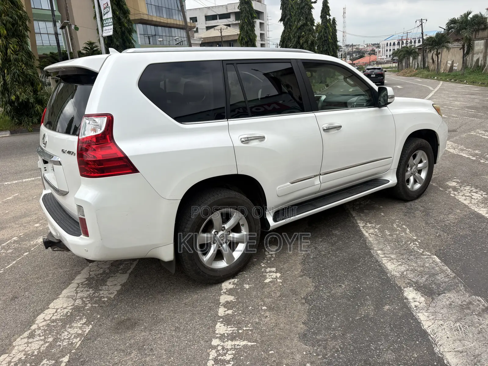 Lexus GX 460 Base 2013 White